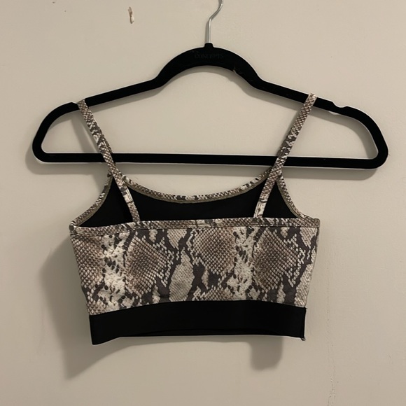 tna cropped cami snake print - Picture 2 of 3